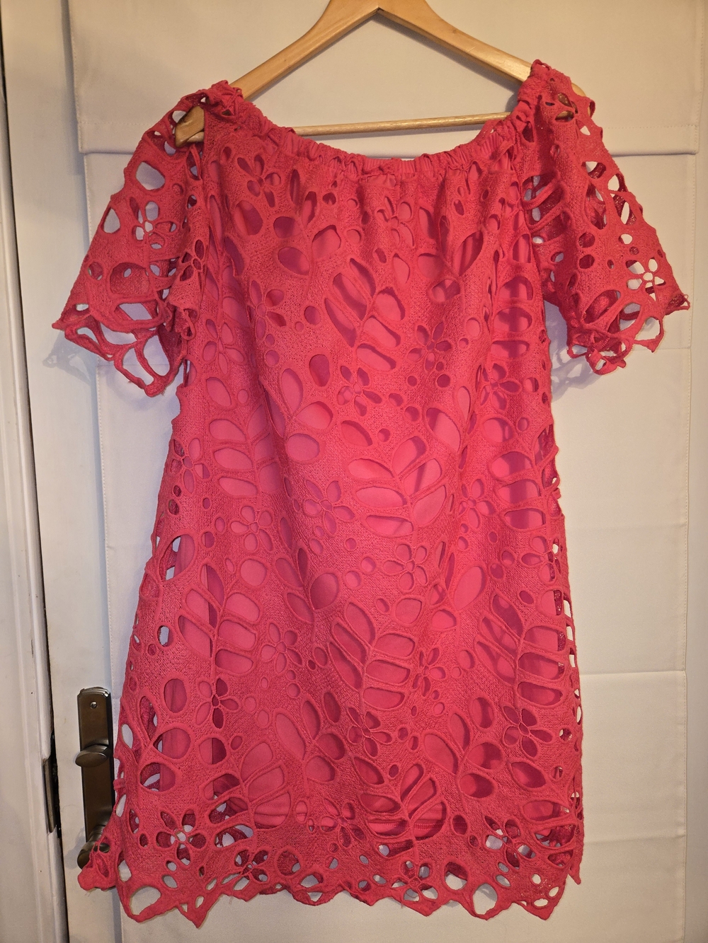 Off-Shoulder Pink Midi Dress with Floral Cutouts - Picture 6 of 6